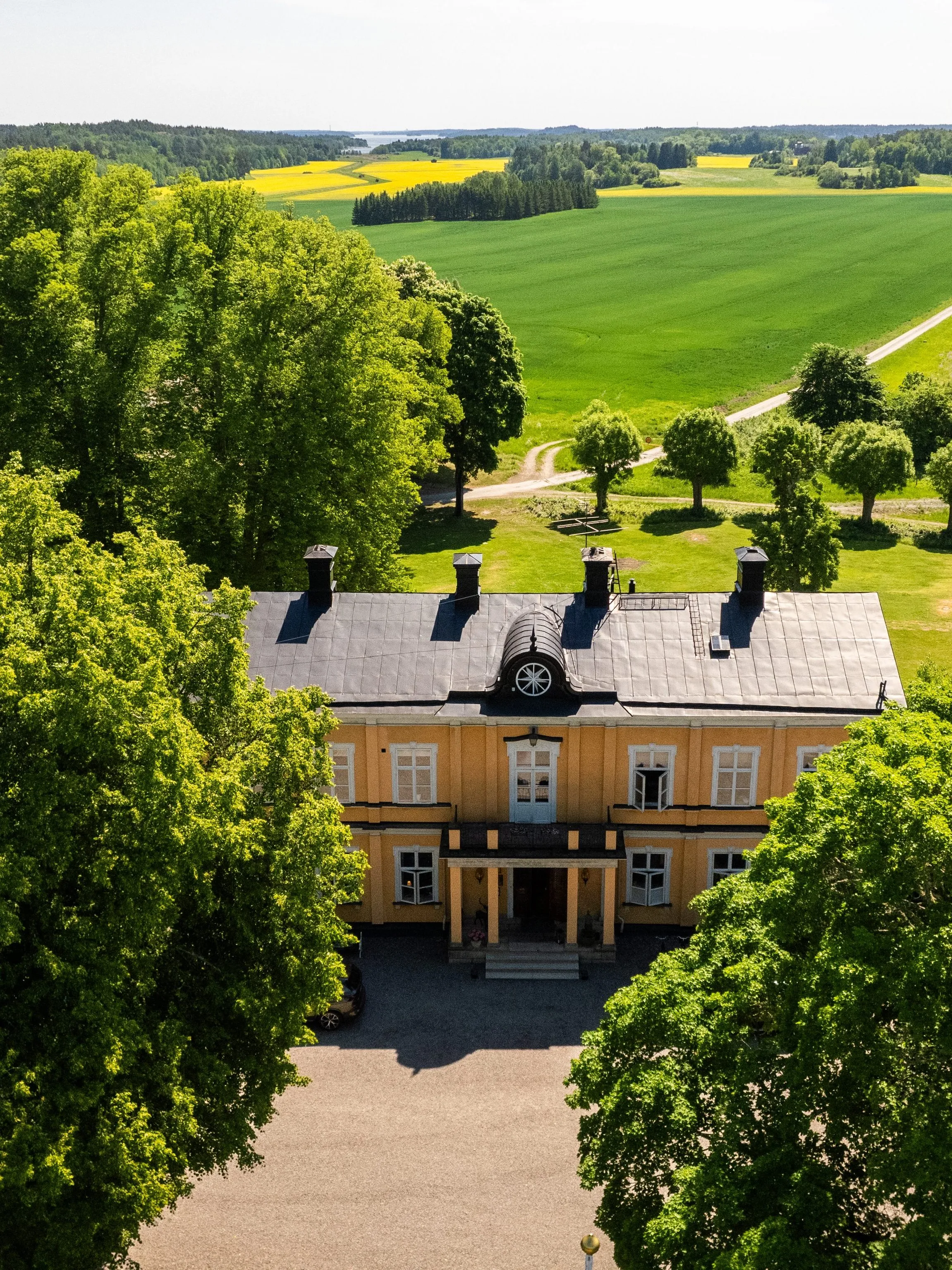 Aerial view of Thoresta Herrgård estate