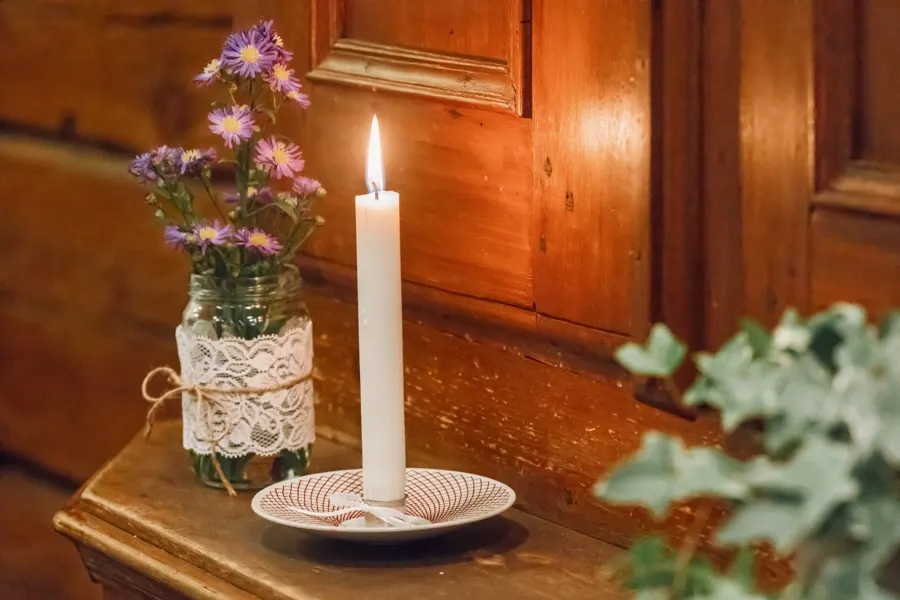 Stearinljus på bröllopsfest