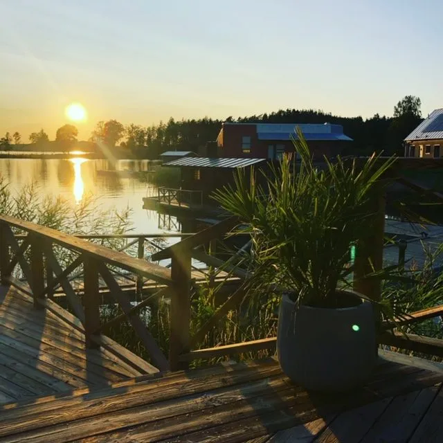 Sommarvy från Ören vid Mälaren